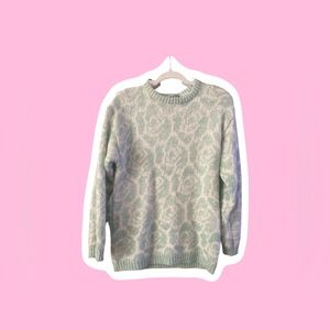 Vintage Tarazzia floral teal and cream crewneck sweater.